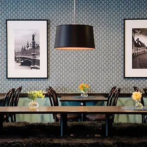 Hotel Western